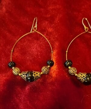 Elegant Vintage 1970s Black and Gold Hoop Earrings